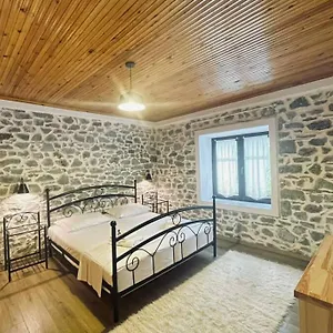 Bujtina Cakuli, - Erseke Villa Rehove